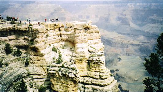 [A picture of other people at the South Rim.]