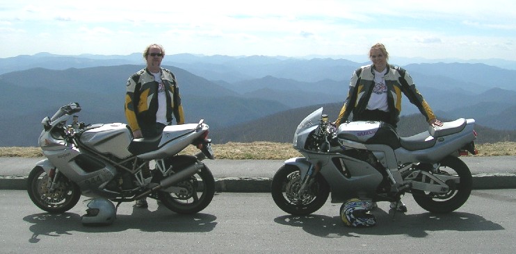 [04/01/06: Here we are at one of the overlooks on the Blue Ridge Parkway. This is between the Hwy 215 intersection and the Balsam Gap/Hwy 74 intersection near Waynesville, NC.]